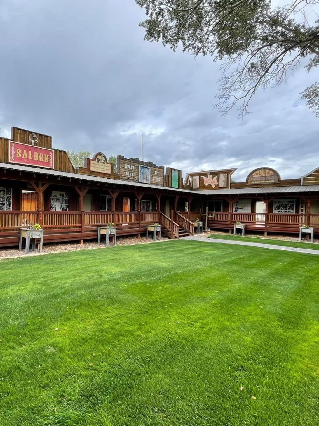 Moore'S Old Pine Inn Marysvale 외부 사진