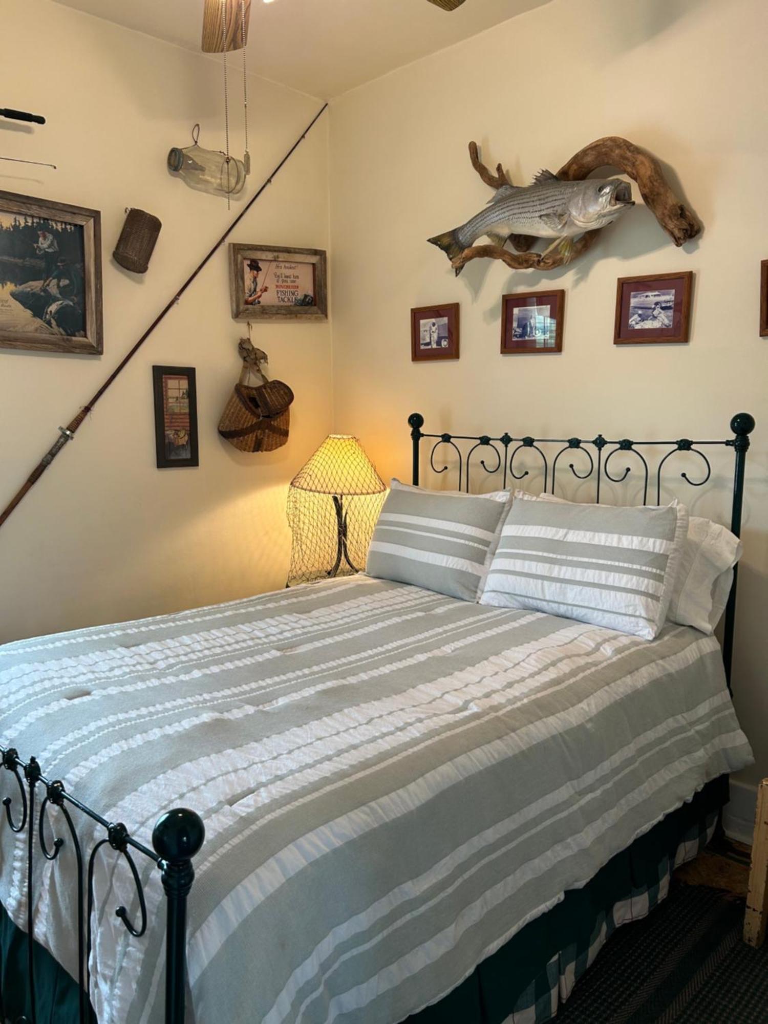 Moore'S Old Pine Inn Marysvale 외부 사진